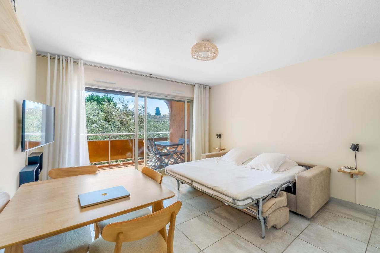 Eden Azur - Residence Hoteliere Golfe-Juan Εξωτερικό φωτογραφία