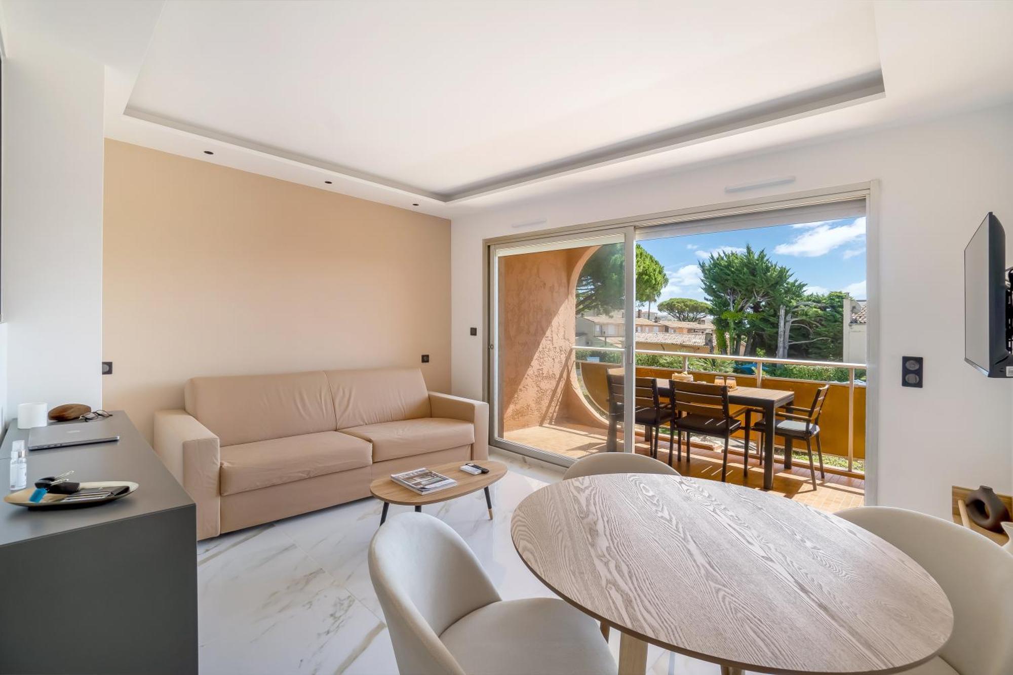 Eden Azur - Residence Hoteliere Golfe-Juan Εξωτερικό φωτογραφία