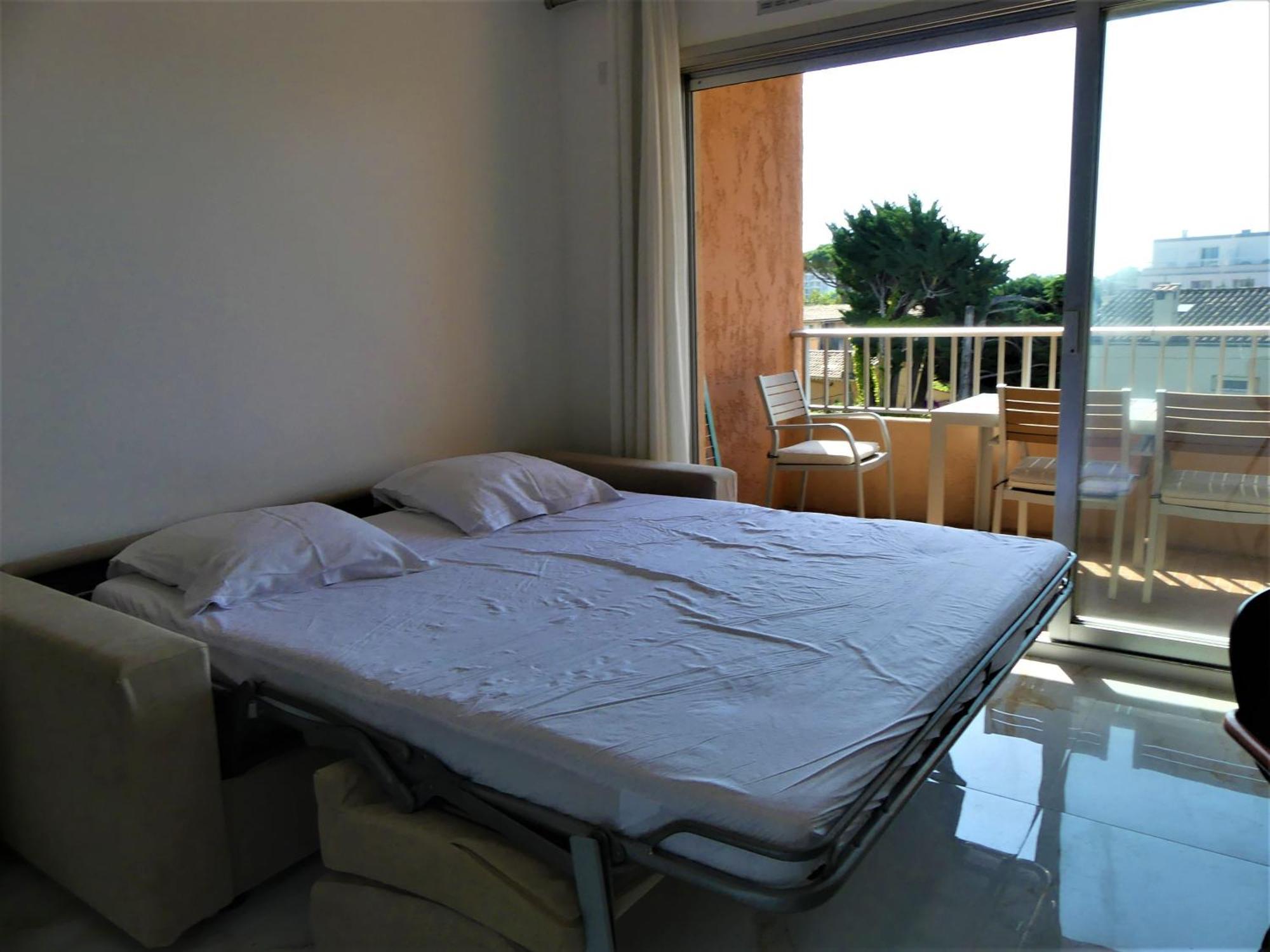 Eden Azur - Residence Hoteliere Golfe-Juan Εξωτερικό φωτογραφία