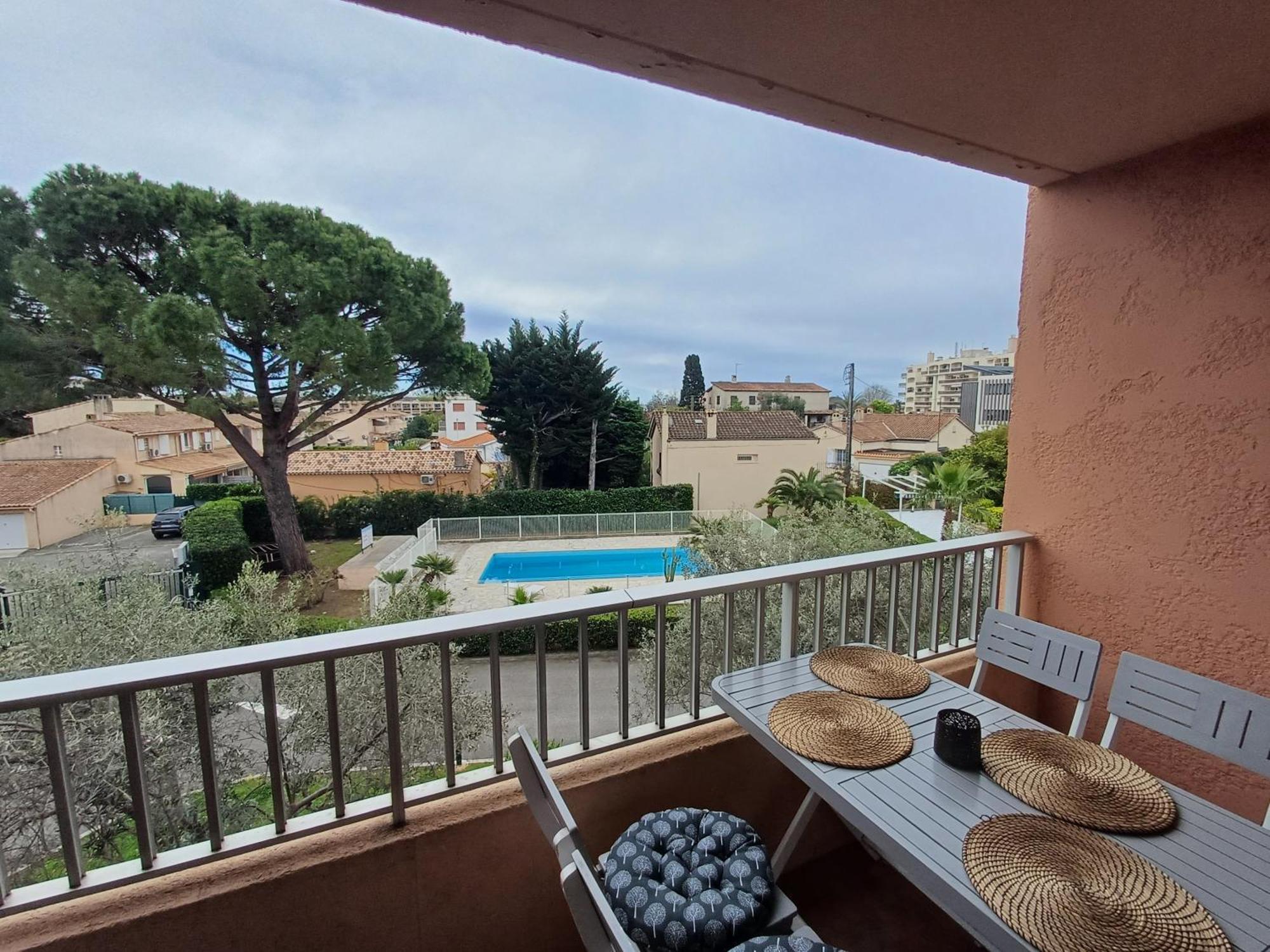 Eden Azur - Residence Hoteliere Golfe-Juan Δωμάτιο φωτογραφία